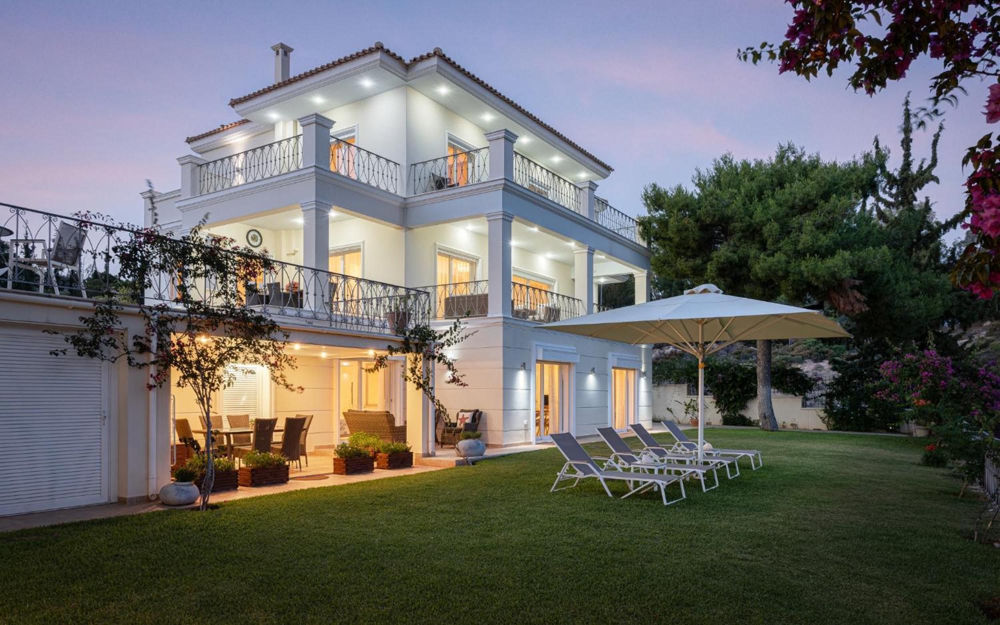 Villa Fantasia Isthmia Eksteriør billede
