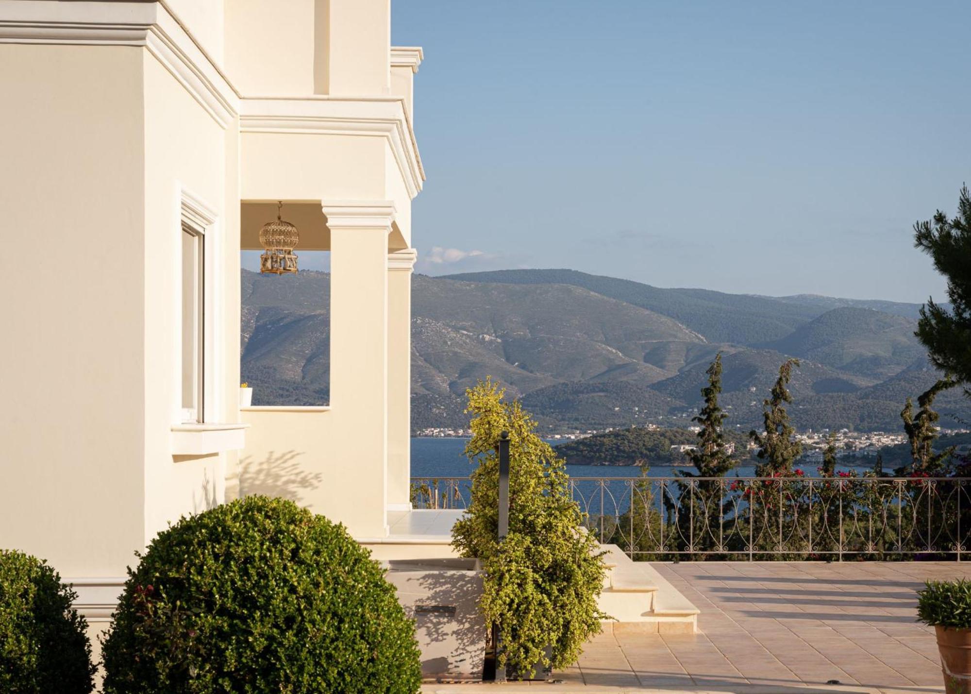 Villa Fantasia Isthmia Eksteriør billede